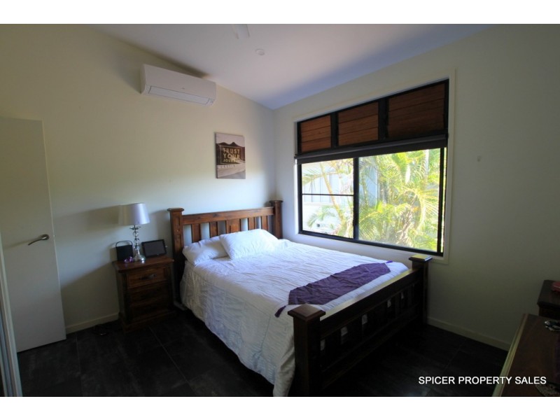 46 Kennedy Esplanade, South Mission Beach QLD 4852