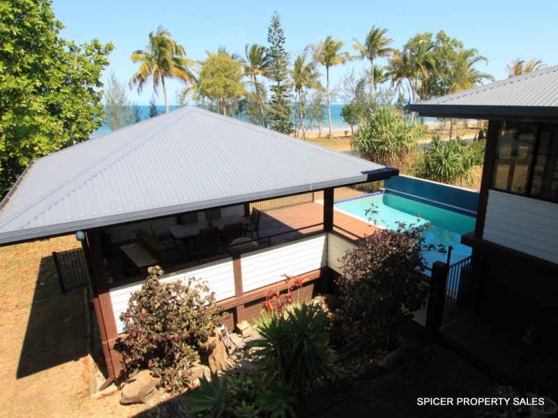 46 Kennedy Esplanade, South Mission Beach QLD 4852