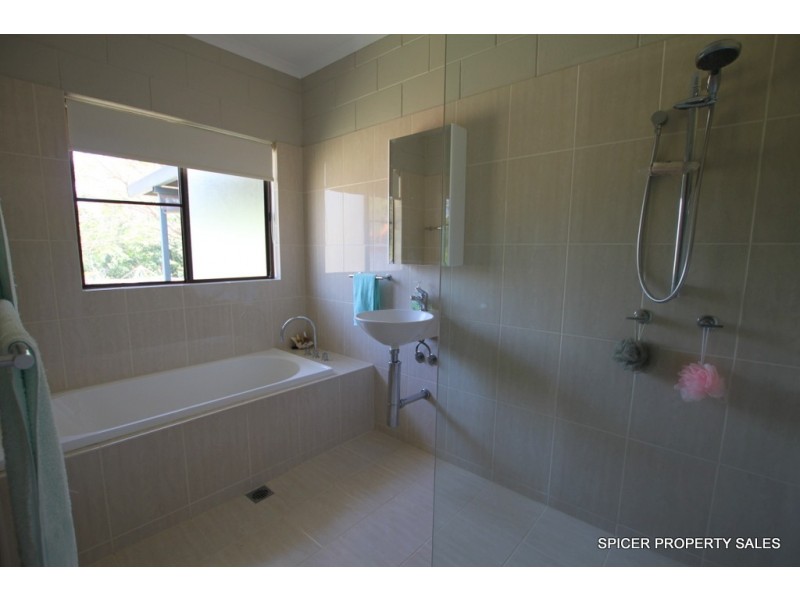 68 Kode Road, Carmoo QLD 4852