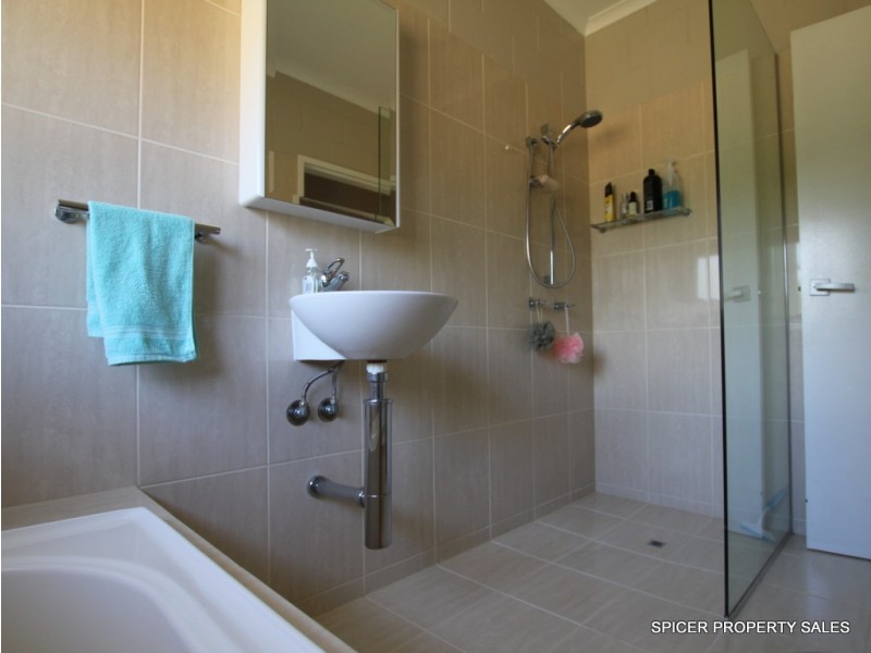 68 Kode Road, Carmoo QLD 4852