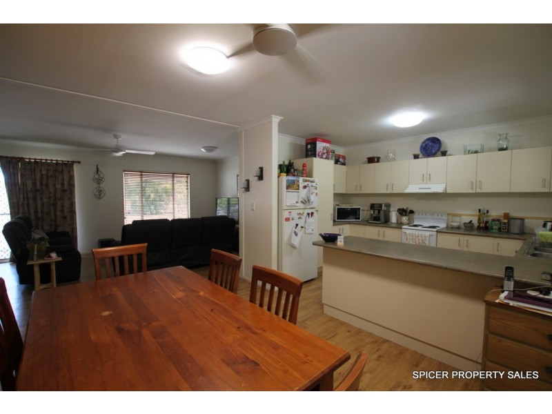 62 Paradise Palm Drive, Tully Heads QLD 4854