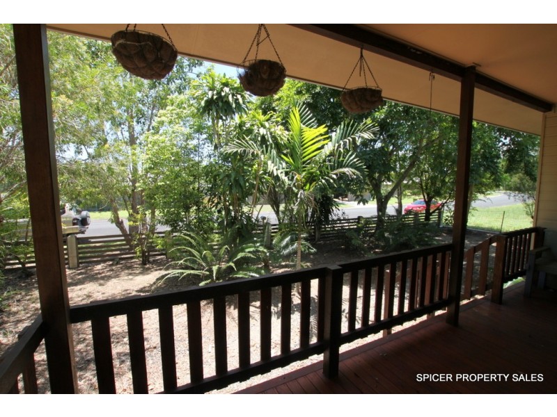 3 Muir Street, Tully Heads QLD 4854