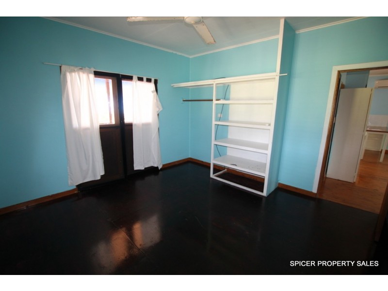 3 Muir Street, Tully Heads QLD 4854