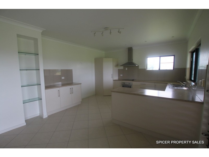 144 Old Tully Road, Birkalla QLD 4854