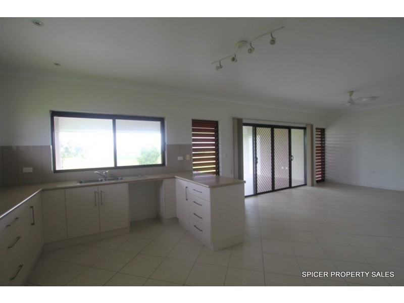 144 Old Tully Road, Birkalla QLD 4854