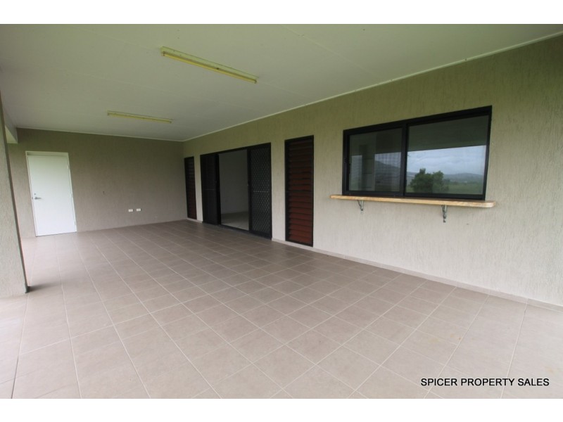 144 Old Tully Road, Birkalla QLD 4854