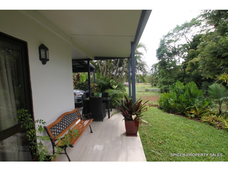 1/18 Giufre Street, Wongaling Beach QLD 4852