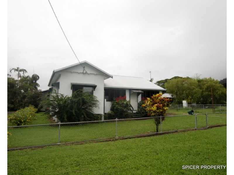 5 – 5a Cook Street, Tully QLD 4854