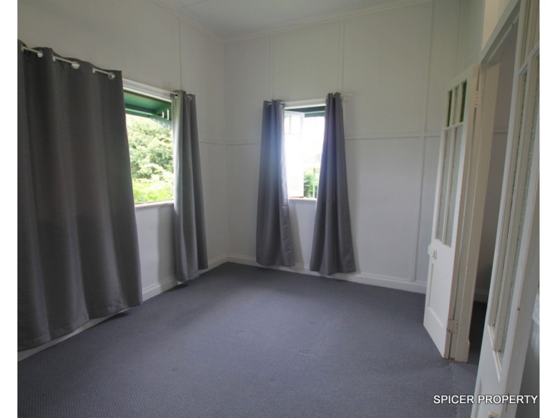 5 – 5a Cook Street, Tully QLD 4854