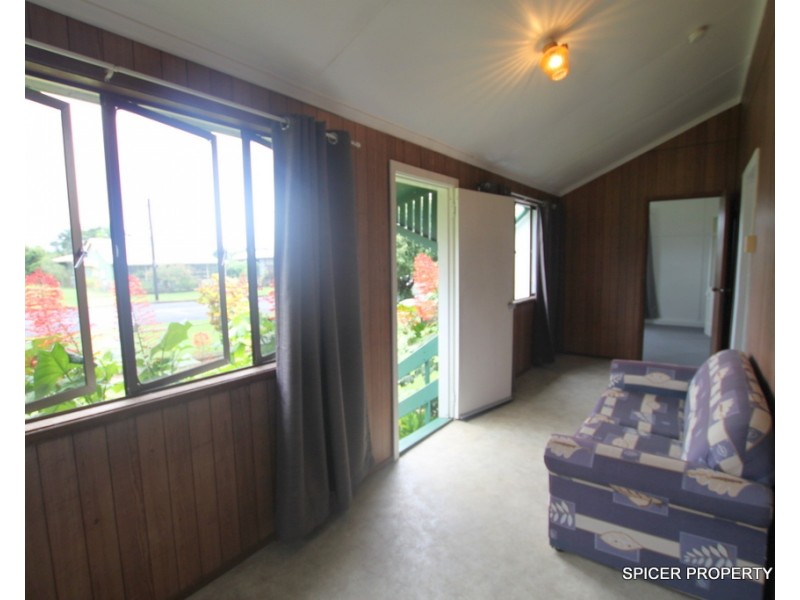5 – 5a Cook Street, Tully QLD 4854