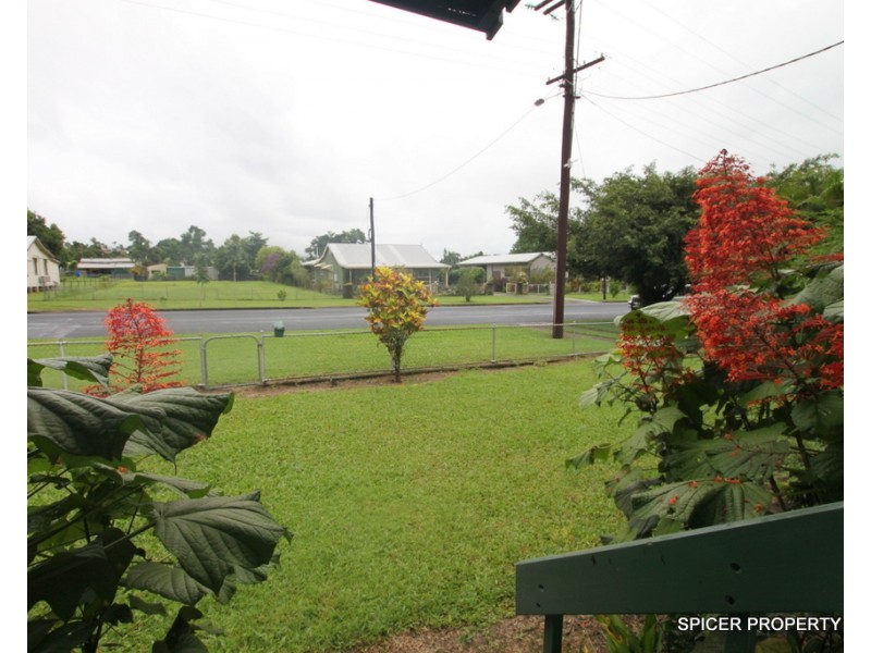 5 – 5a Cook Street, Tully QLD 4854