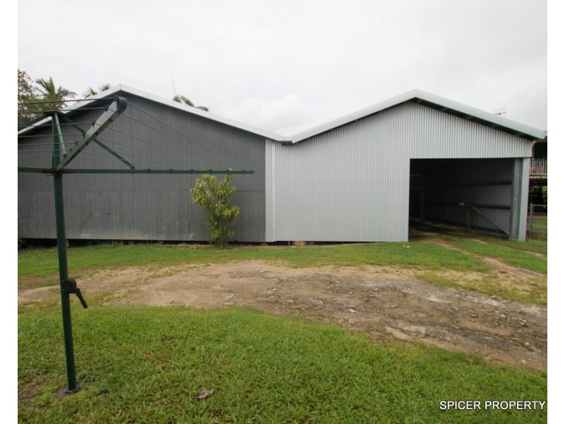 5 – 5a Cook Street, Tully QLD 4854