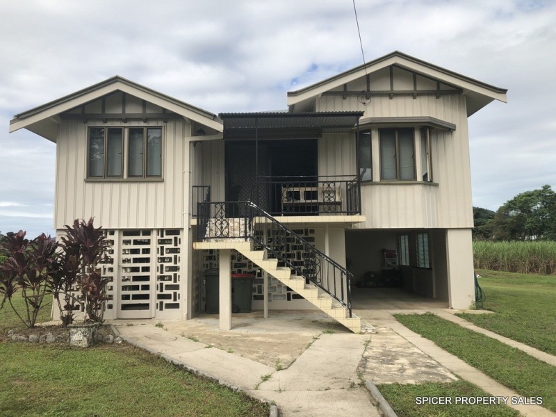 24 Murray Street, Tully QLD 4854