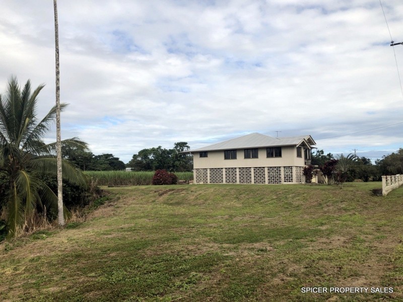 24 Murray Street, Tully QLD 4854