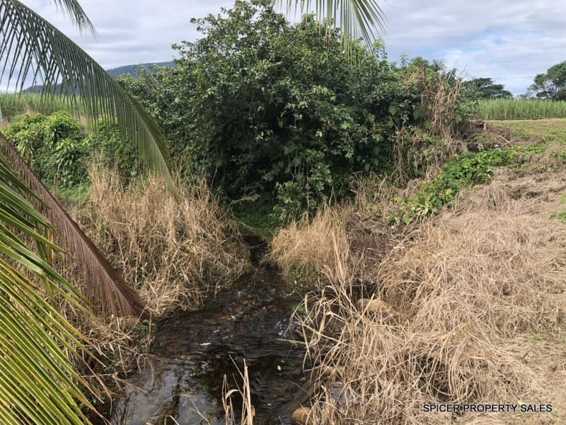 24 Murray Street, Tully QLD 4854