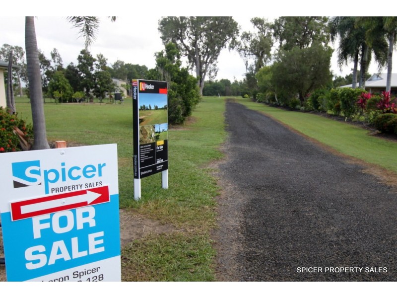 Lot 132 Vipiana Drive, Tully Heads QLD 4854