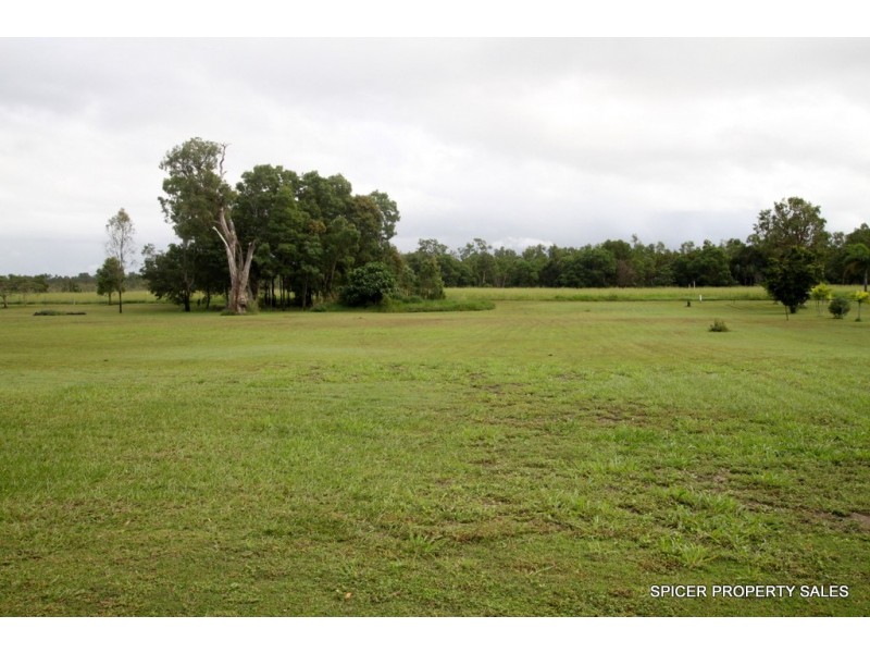 Lot 132 Vipiana Drive, Tully Heads QLD 4854