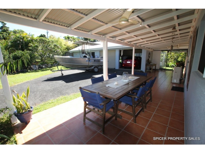 10 Spurwood Close, Wongaling Beach QLD 4852