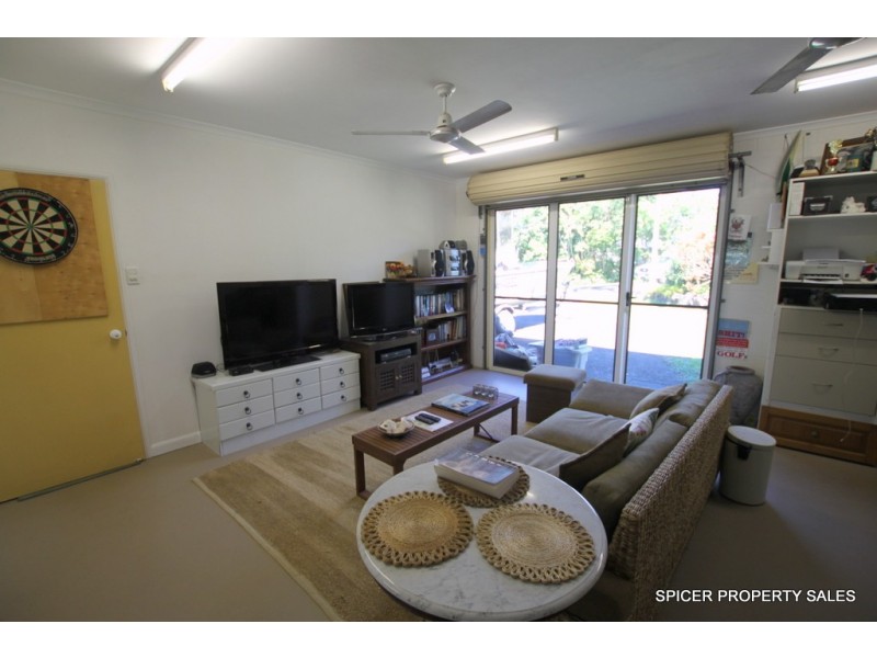 10 Spurwood Close, Wongaling Beach QLD 4852