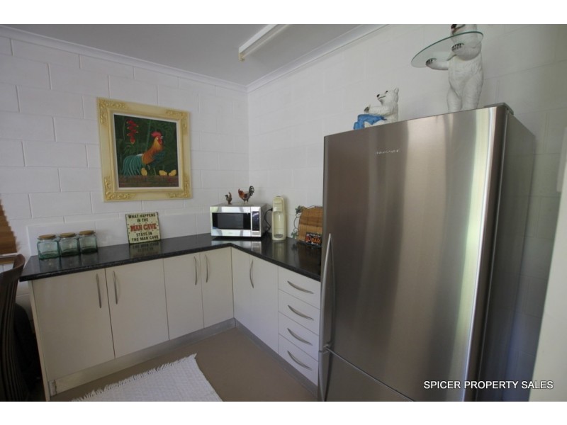 10 Spurwood Close, Wongaling Beach QLD 4852