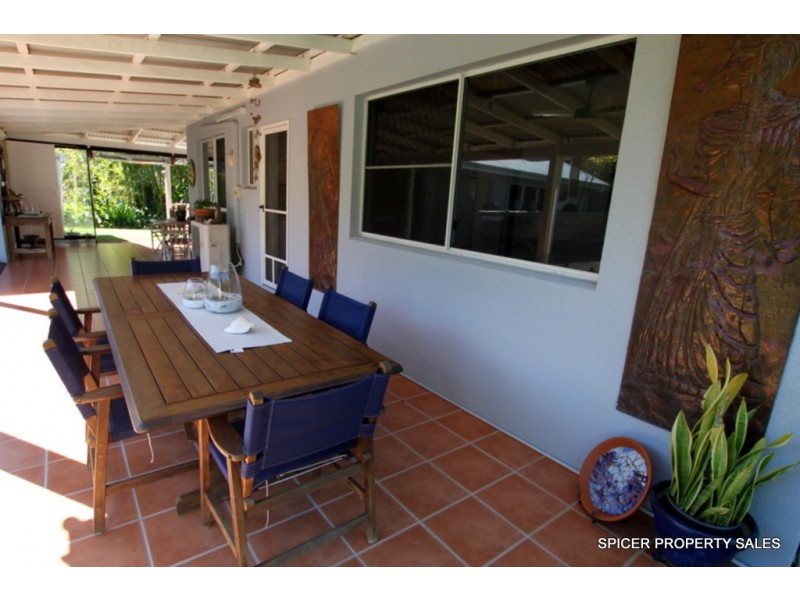 10 Spurwood Close, Wongaling Beach QLD 4852