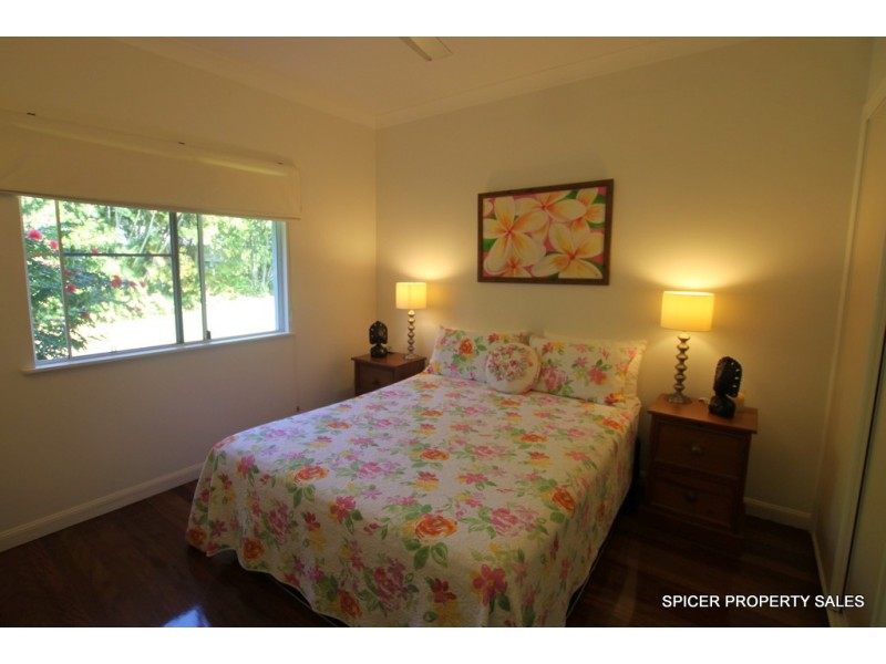 10 Spurwood Close, Wongaling Beach QLD 4852