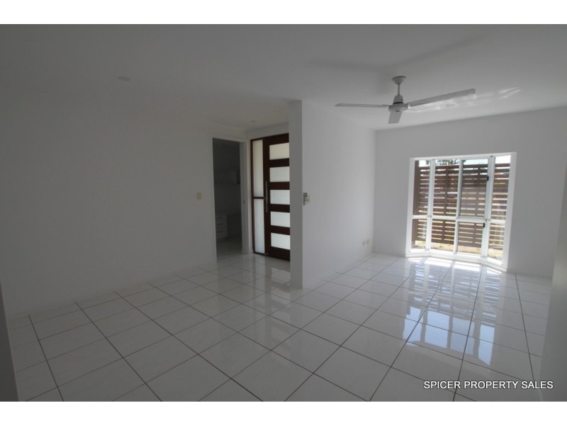 35 Buccaneer Street, South Mission Beach QLD 4852