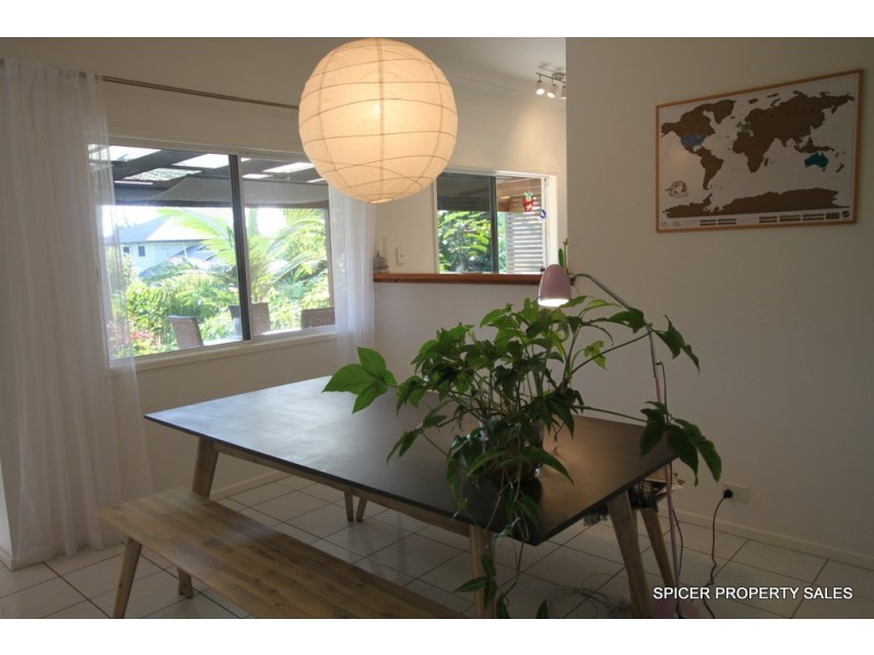 30 Cutten Street, Bingil Bay QLD 4852