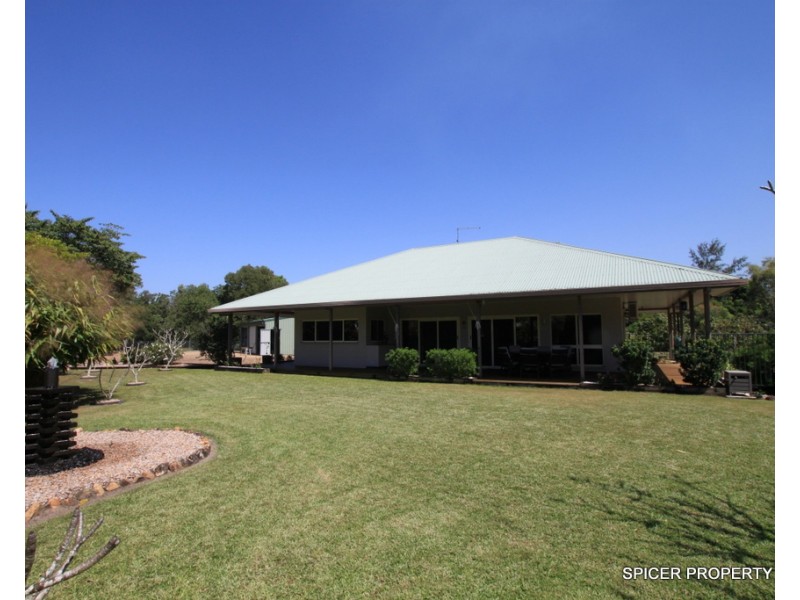 66 Vipiana Drive, Tully Heads QLD 4854