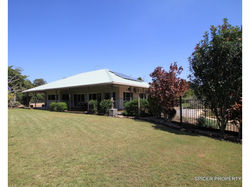 66 Vipiana Drive, Tully Heads QLD 4854