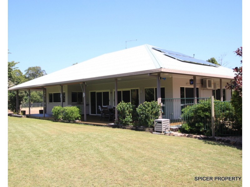 66 Vipiana Drive, Tully Heads QLD 4854