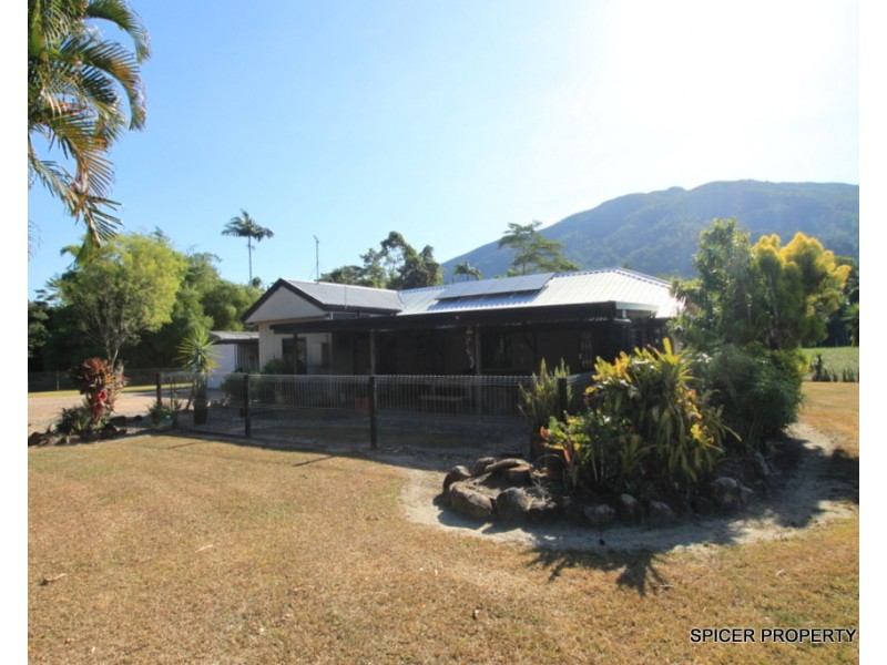 79A Murray Street, Tully QLD 4854