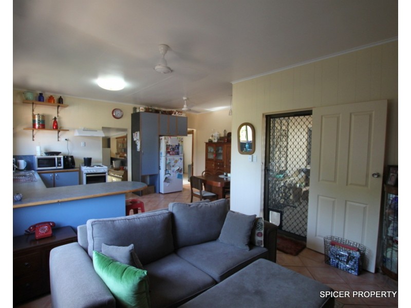 79A Murray Street, Tully QLD 4854