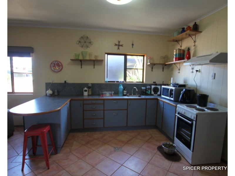 79A Murray Street, Tully QLD 4854