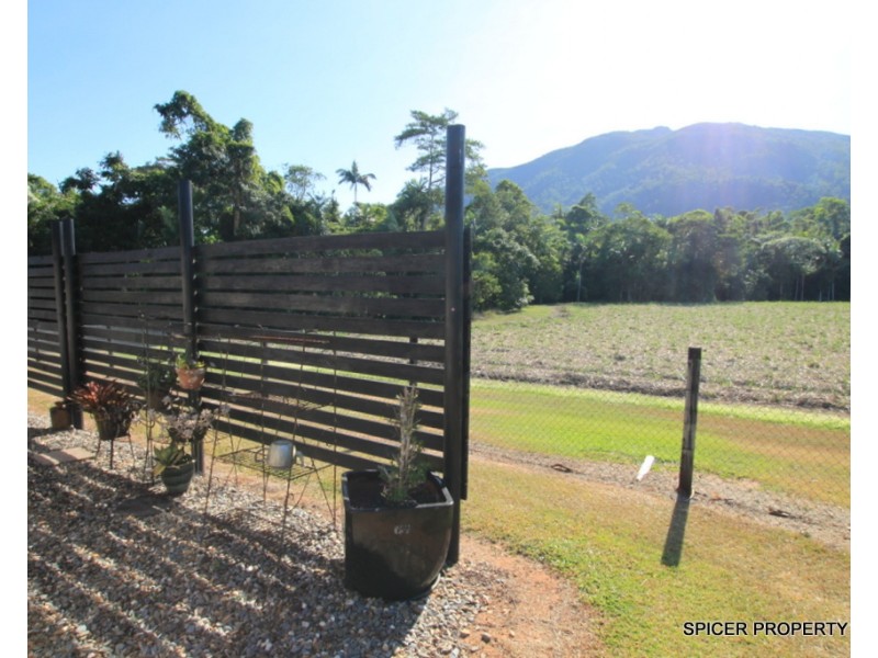 79A Murray Street, Tully QLD 4854