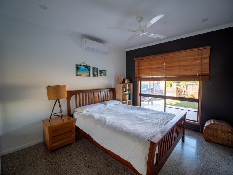 4 Volute Court, Mission Beach QLD 4852