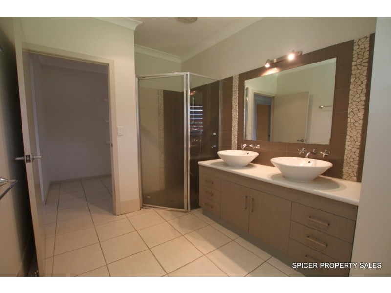 49 Stuart Drive, Feluga QLD 4854
