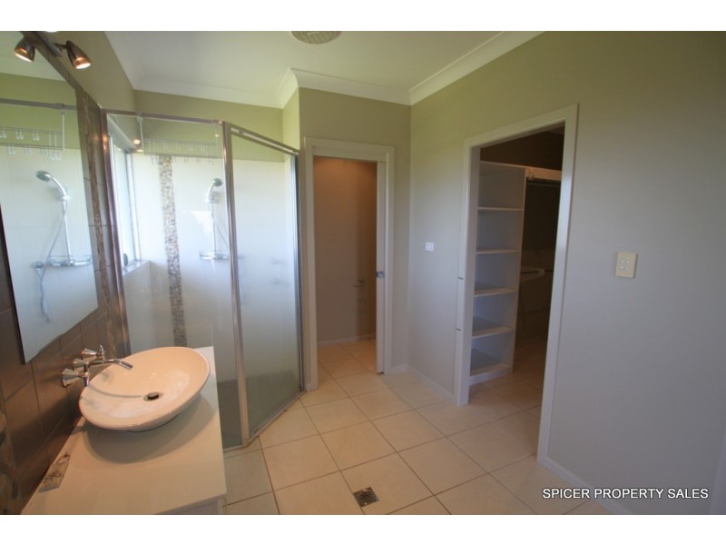 49 Stuart Drive, Feluga QLD 4854