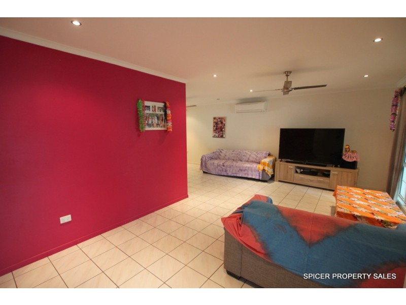 8 Kwila Street, Wongaling Beach QLD 4852