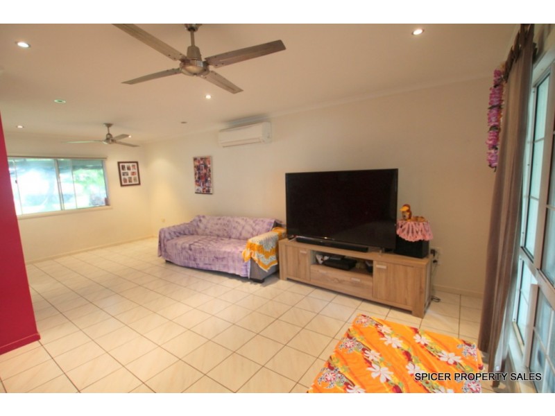 8 Kwila Street, Wongaling Beach QLD 4852