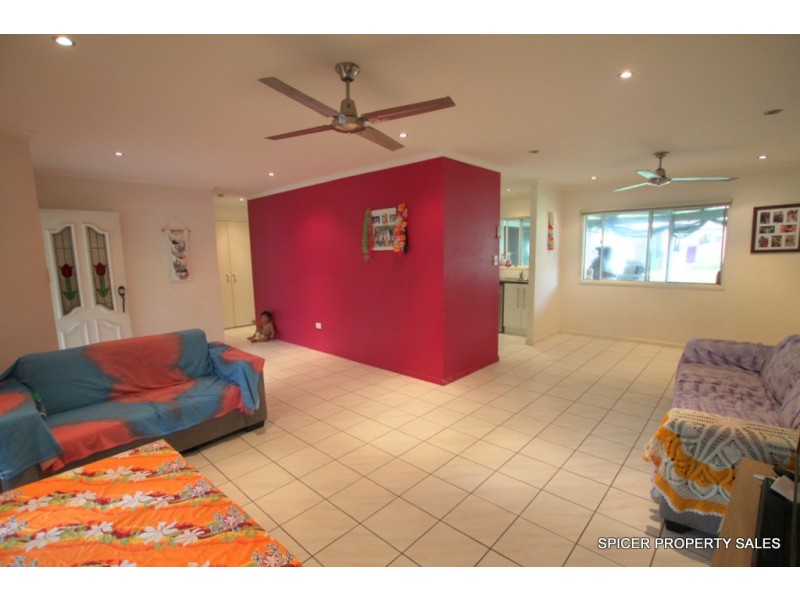 8 Kwila Street, Wongaling Beach QLD 4852