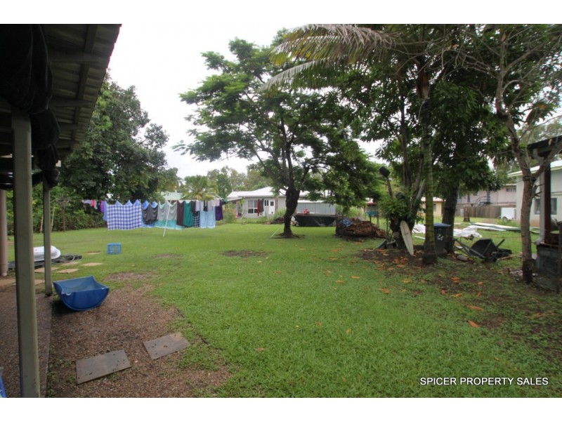 8 Kwila Street, Wongaling Beach QLD 4852