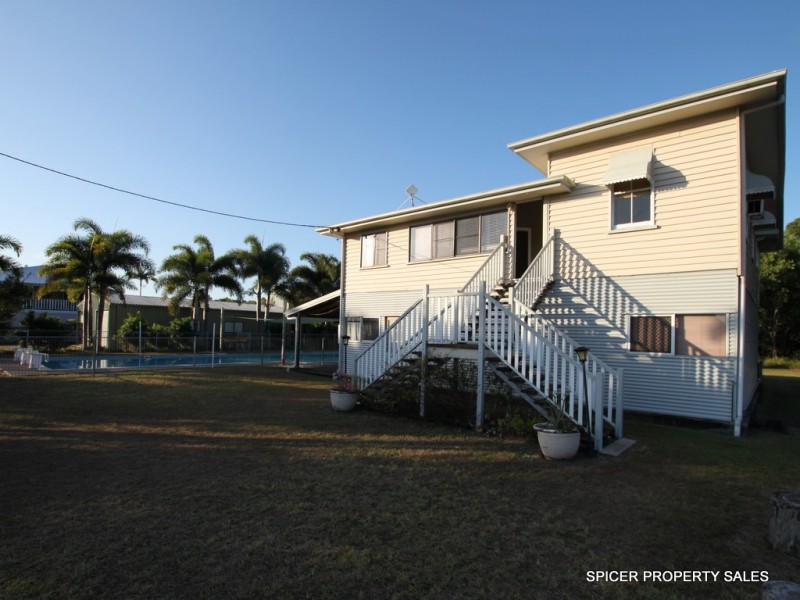 851 Murdering Point Road, Kurrimine Beach QLD 4871