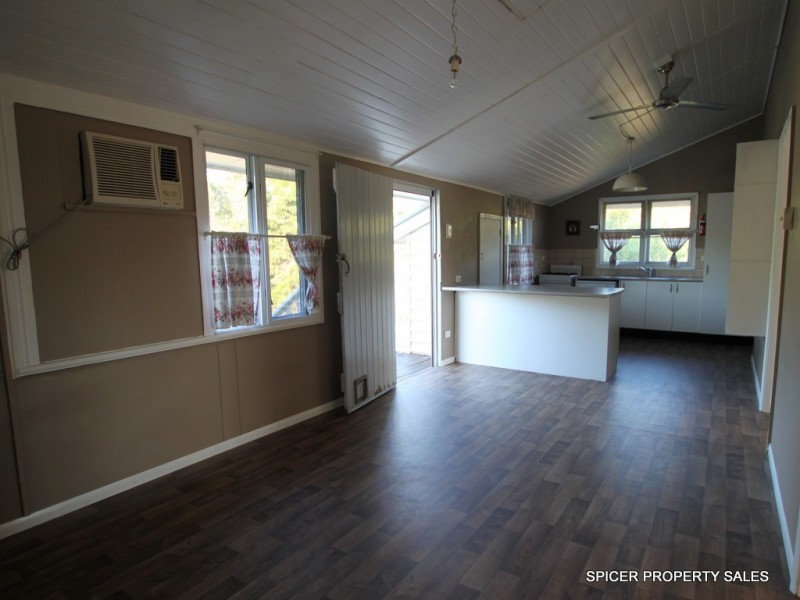 851 Murdering Point Road, Kurrimine Beach QLD 4871