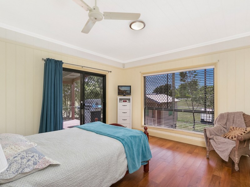 34 Burows Road, Alberton QLD 4207