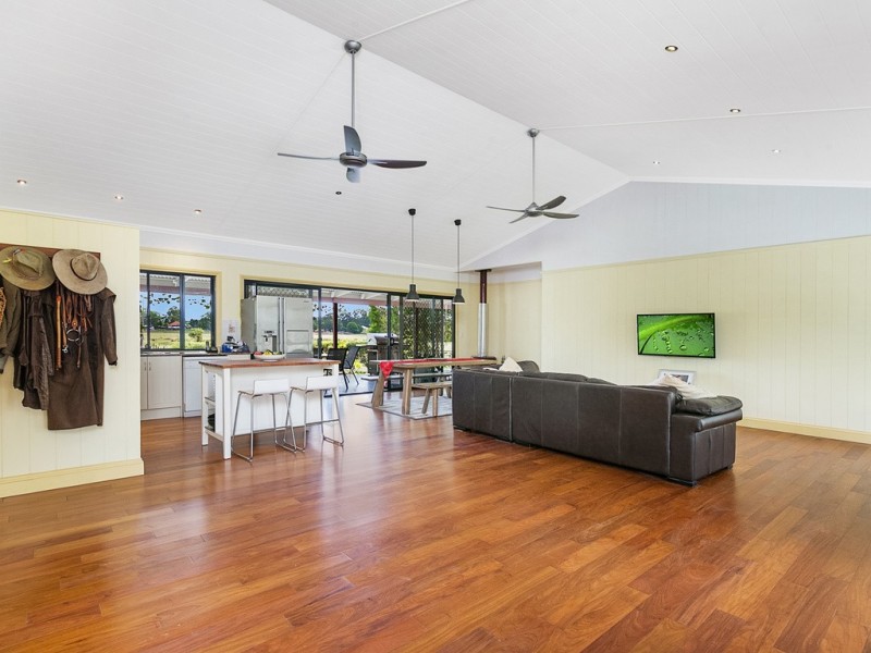 34 Burows Road, Alberton QLD 4207