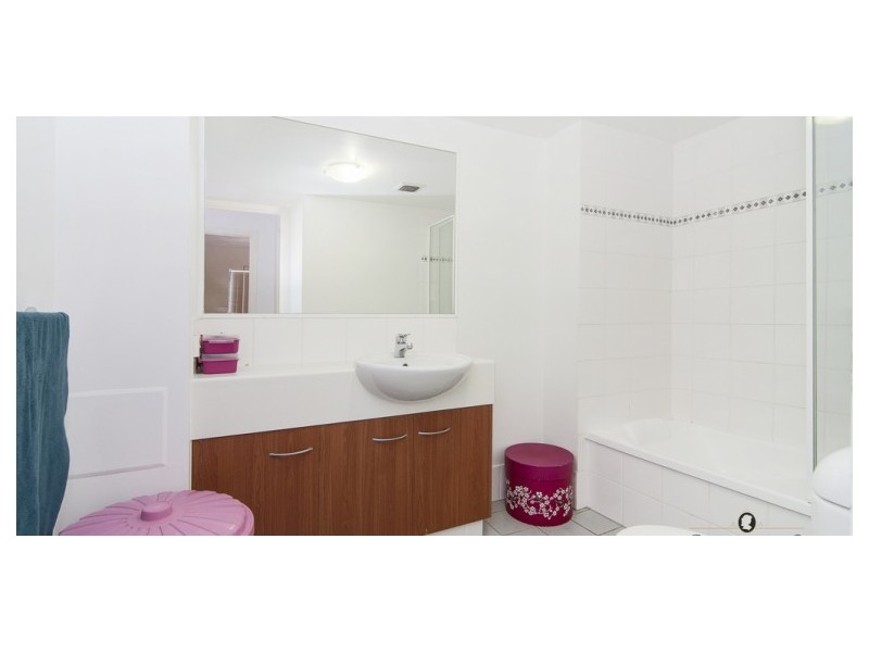 7019/993 Springfield Drive, Hope Island QLD 4212