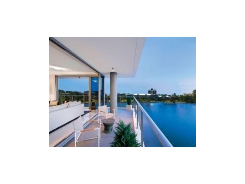 Varsity Lakes QLD 4227