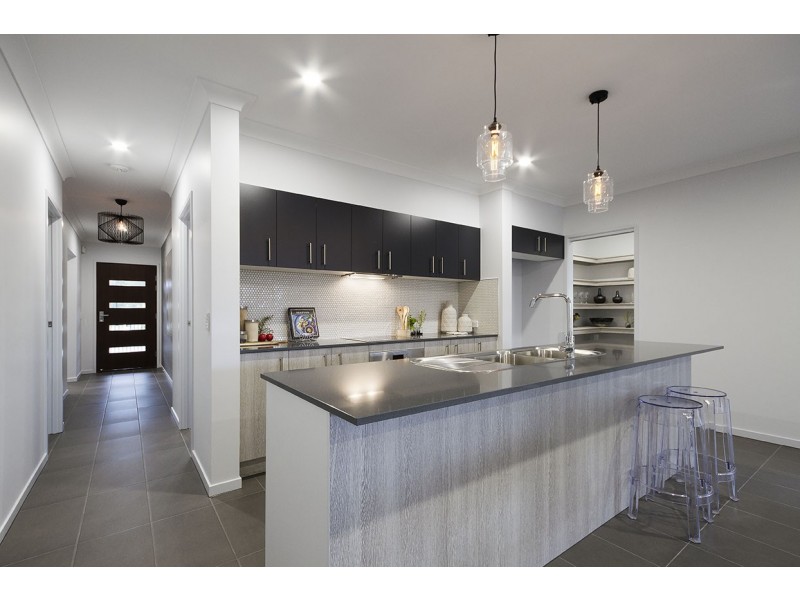 6 Gordon Street, Ormeau Hills QLD 4208
