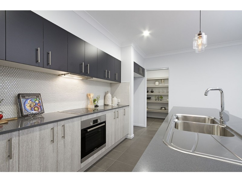 6 Gordon Street, Ormeau Hills QLD 4208